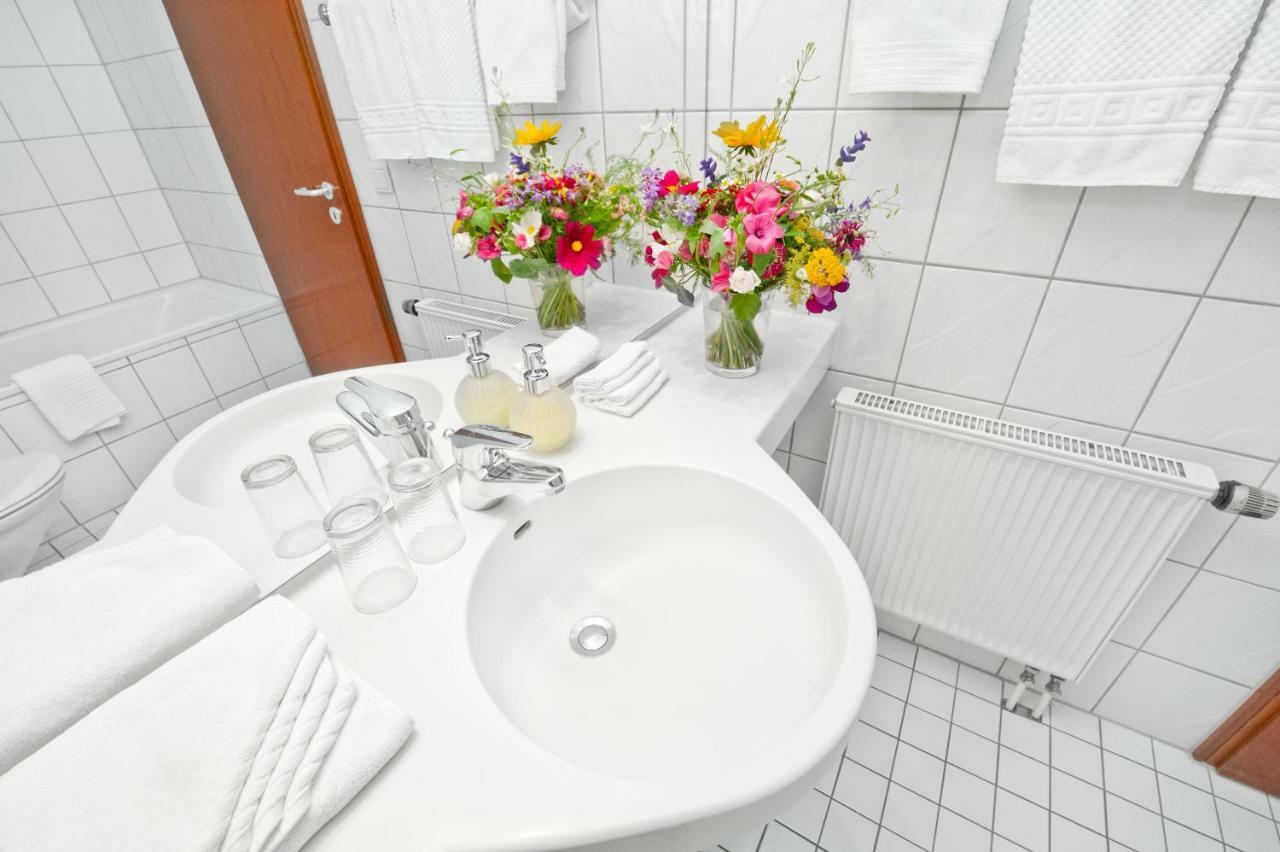 שוואבאך Hotel Gasthof Raab מראה חיצוני תמונה